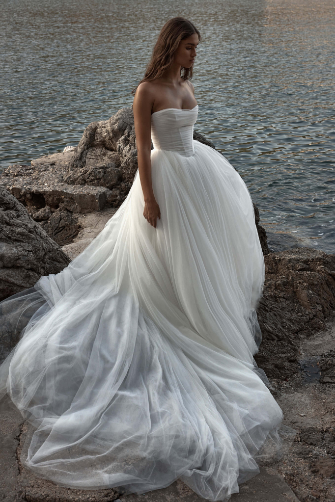 ChosenbyKYHA-Sunset-Blvd-Campaign-RGB-SR-C652-Malibu-13.jpg