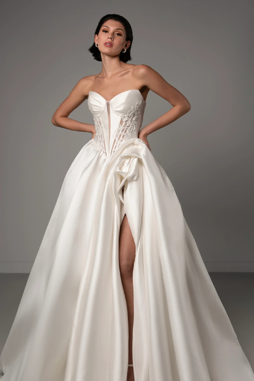 Martina liana Luxe - LE1420.png